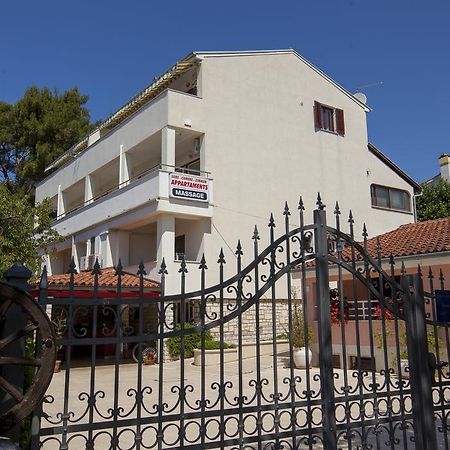 Apartments Villa Ban Ρόβινι Εξωτερικό φωτογραφία